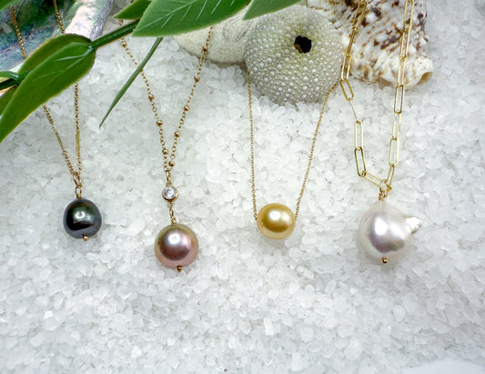 The Ultimate Guide to Saltwater vs. Freshwater Pearls