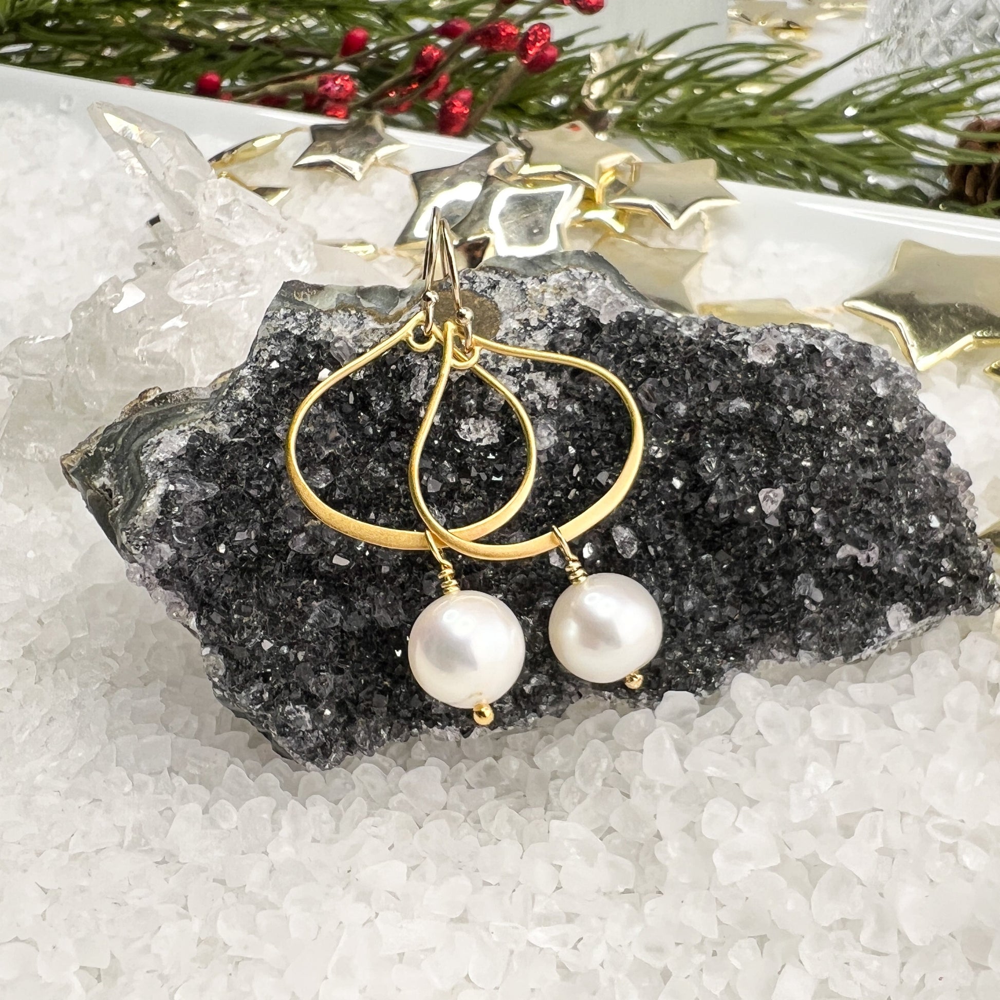 White Freshwater Pearl Teardrop Hoops