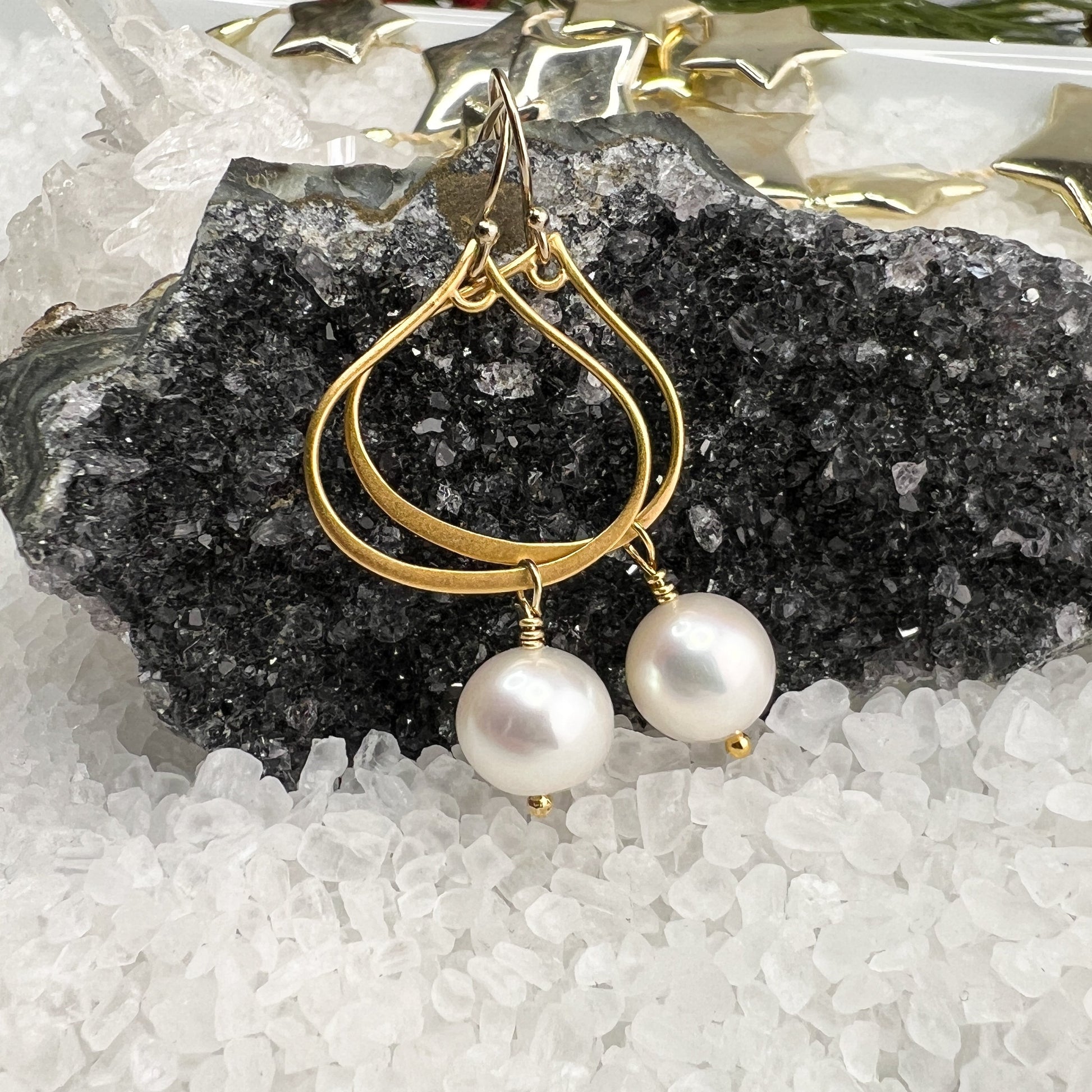 White Freshwater Pearl Teardrop Hoops