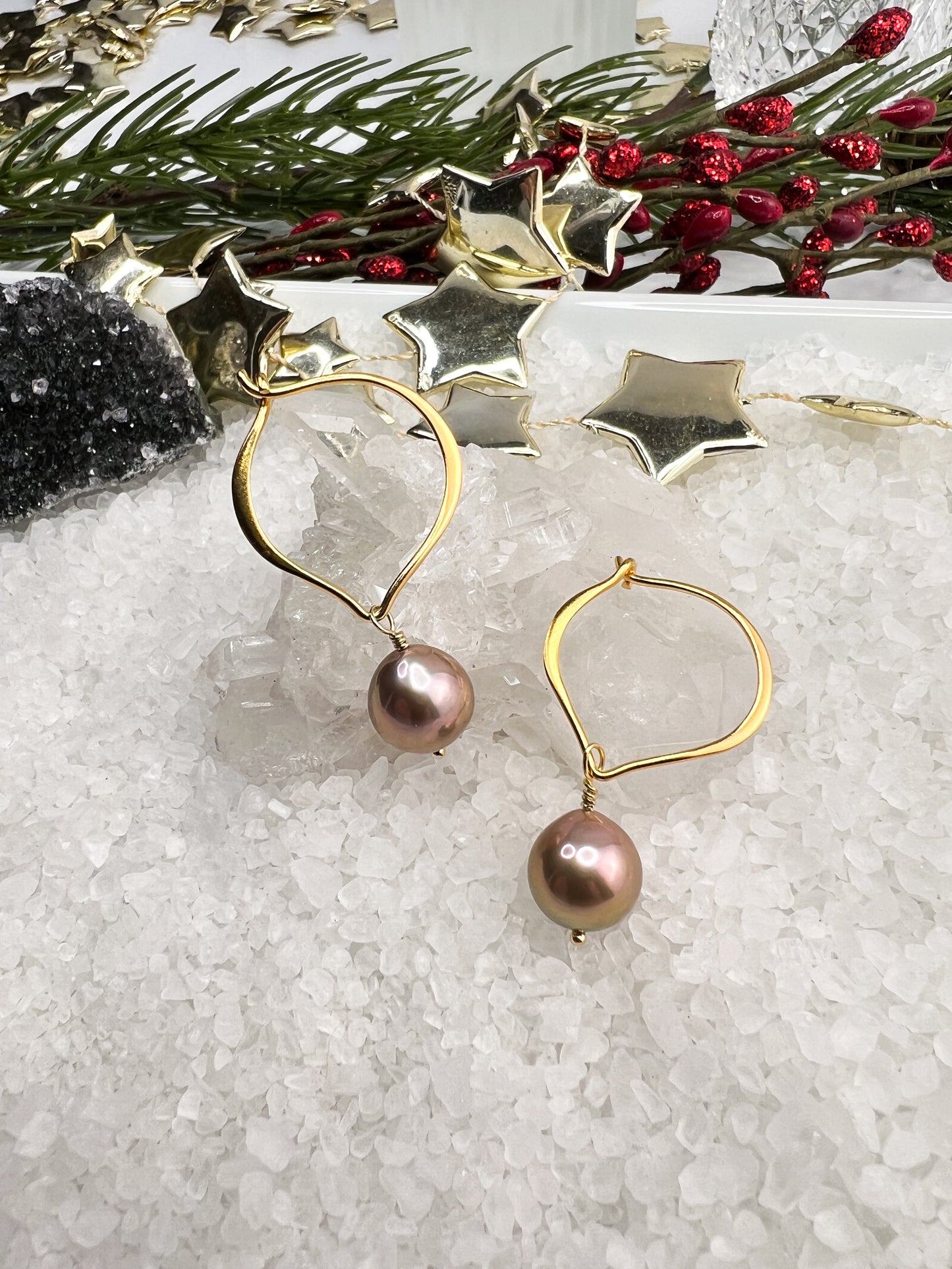 Edison Pearl Vermeil Hoop Earrings