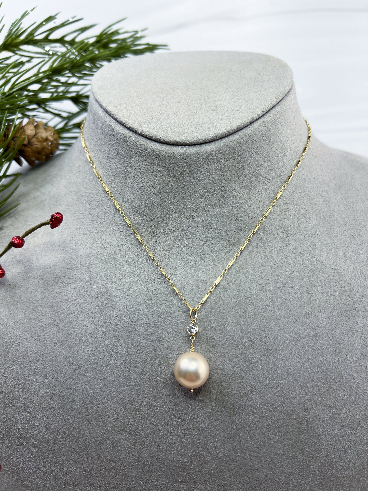 Cream Edison Pearl Necklace