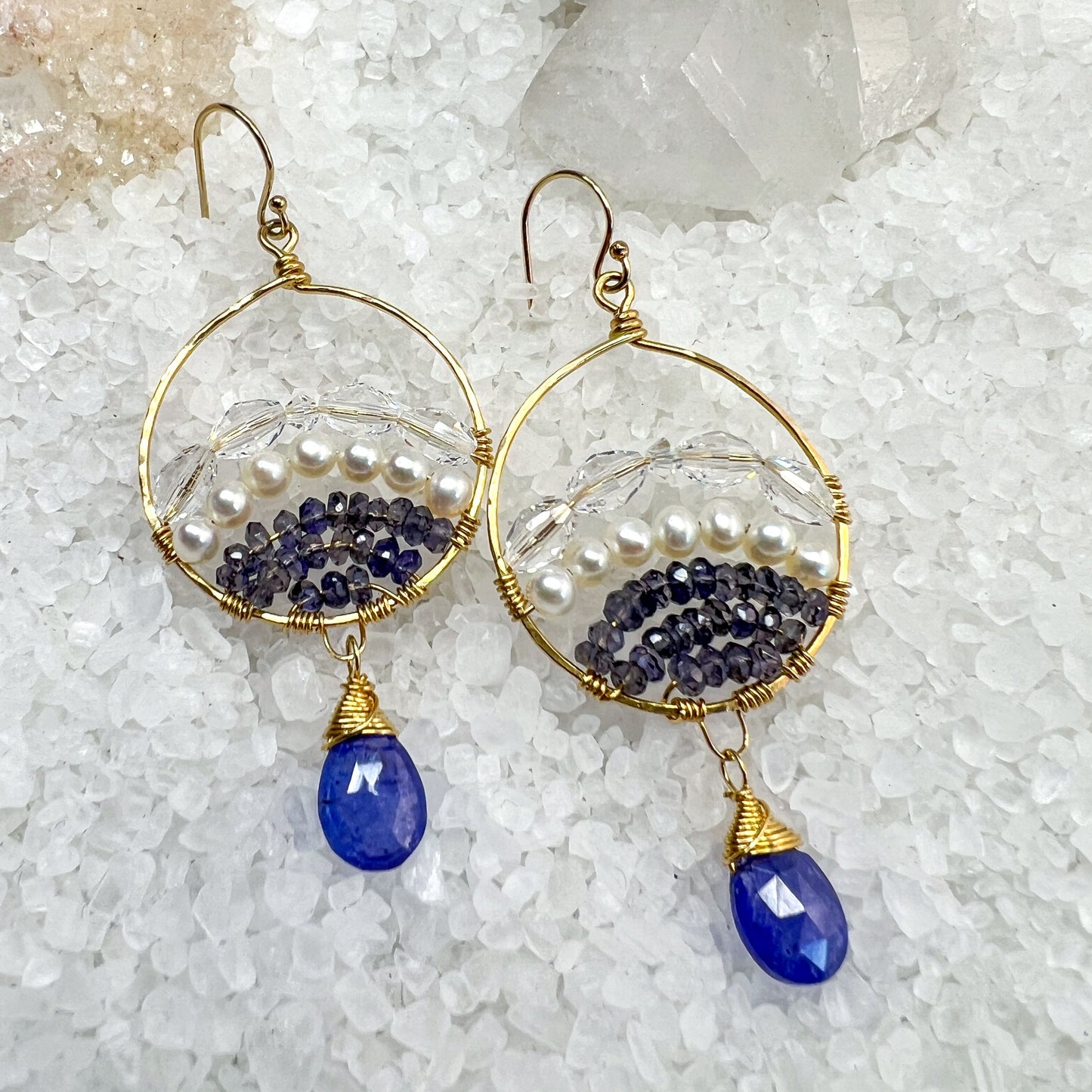 Tanzanite, Iolite & pearl hoops