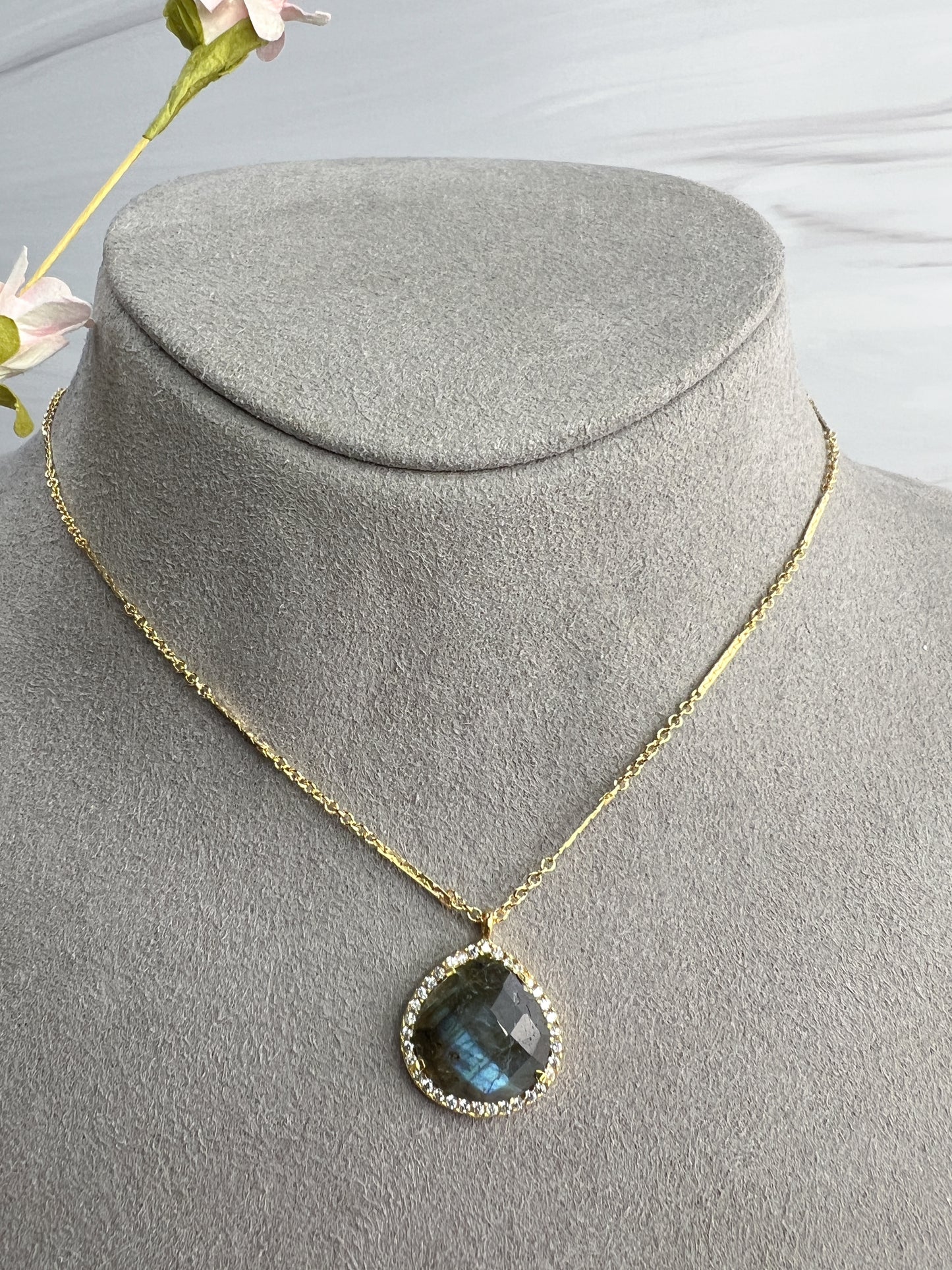 Labradorite & CZ pendant necklace