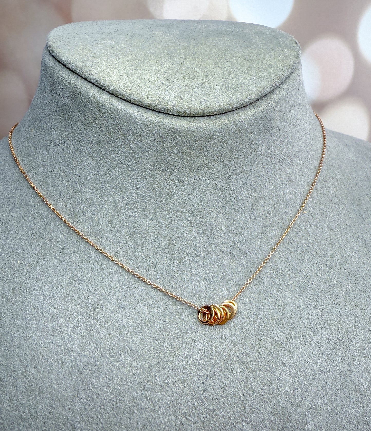 Floating Rings Necklace