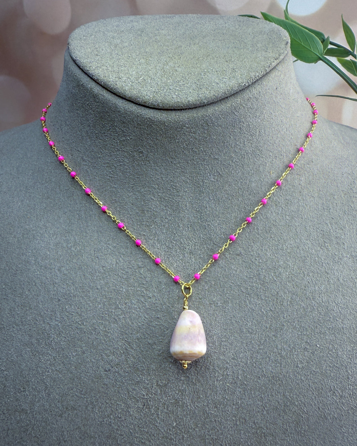 Bright Pink Enamel Chain with Removable Shell Pendant