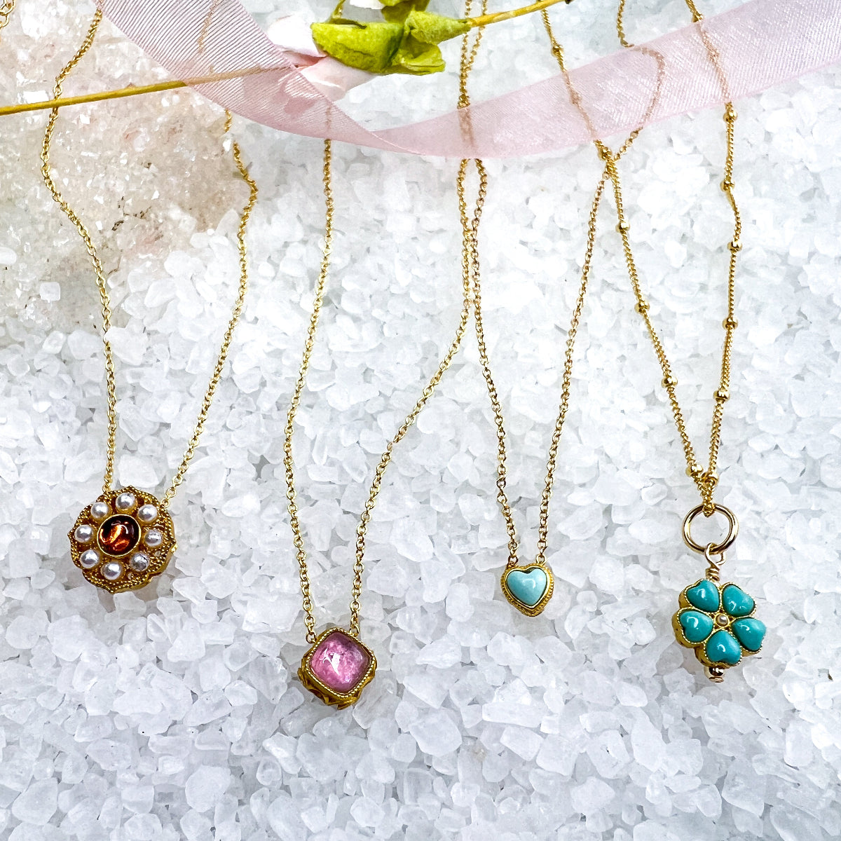 Flower & Heart Valentine Necklaces