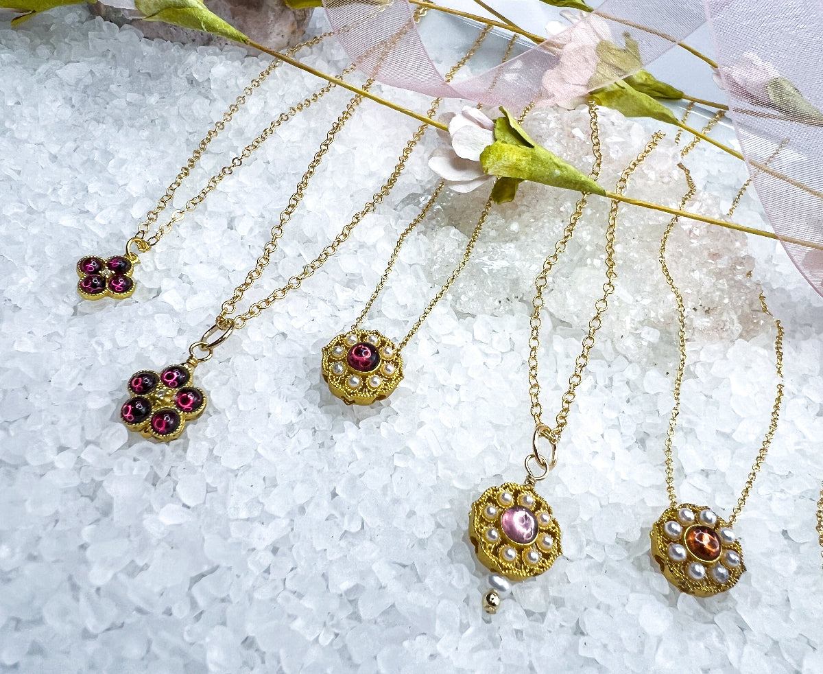 Valentines Day Flower necklace