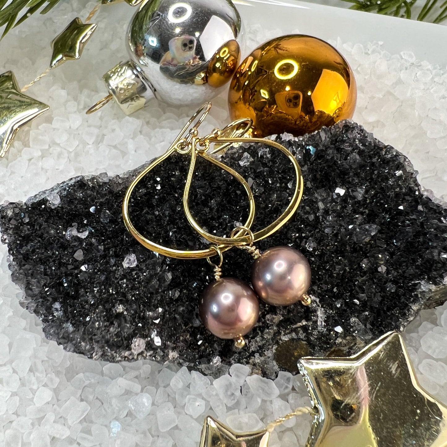 Edison Pearl Hoops
