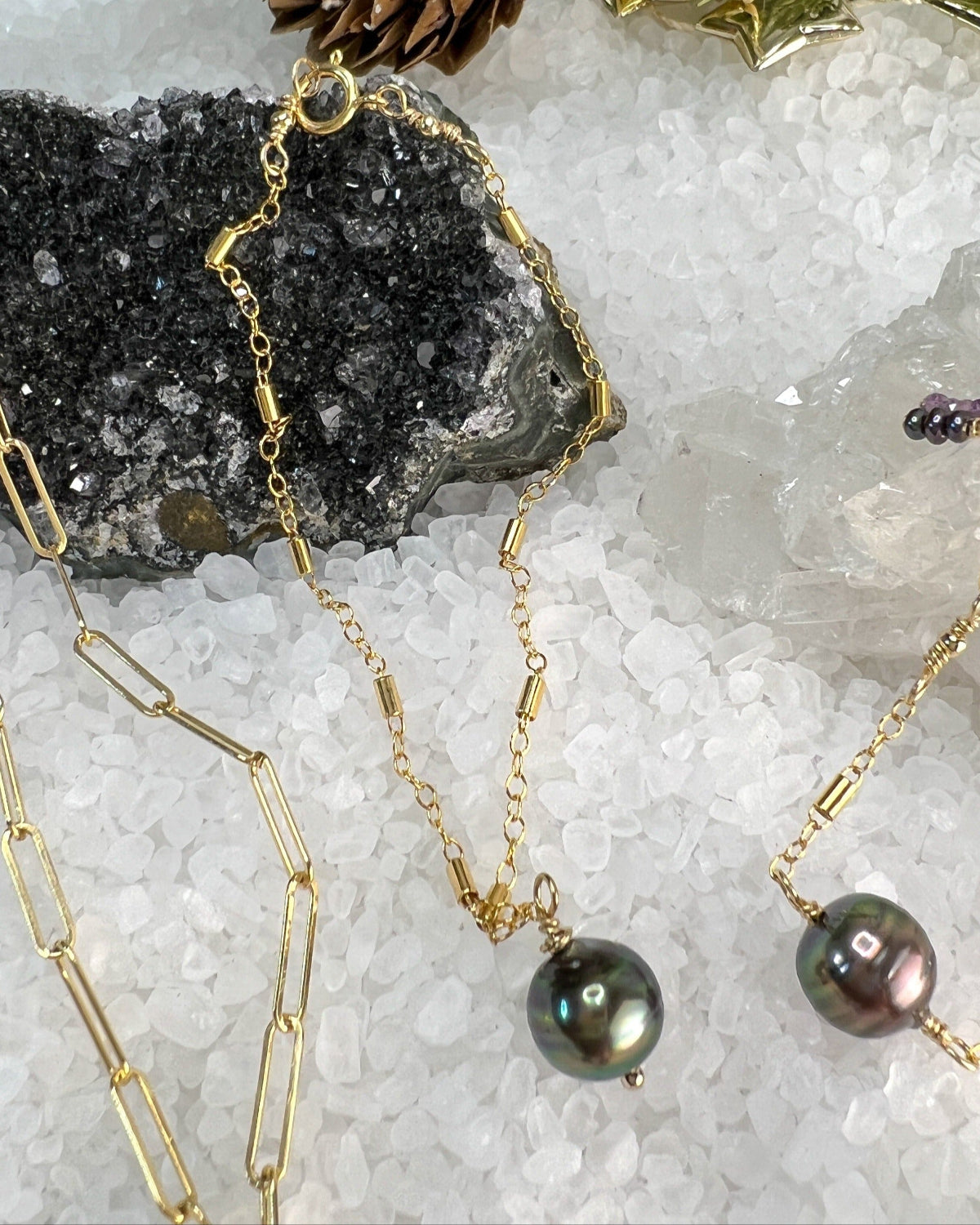 Tahitian Pearl Bar & Cable Chain Bracelet
