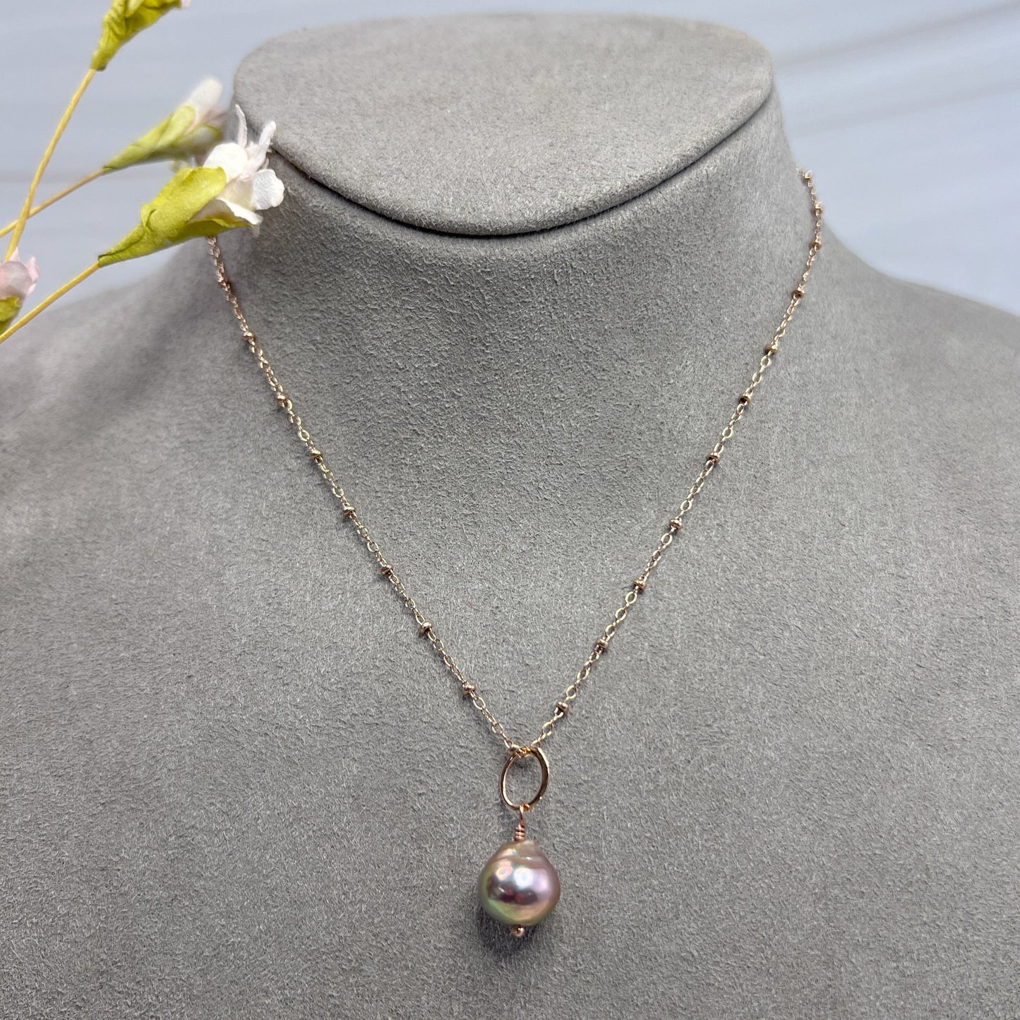 Edison Pearl Necklace in Rose Gold