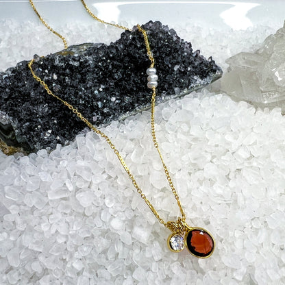 Garnet & pearl Gemstone Necklace