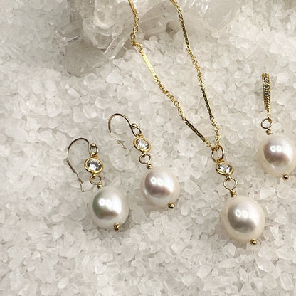 White Edison Necklace & Earrings