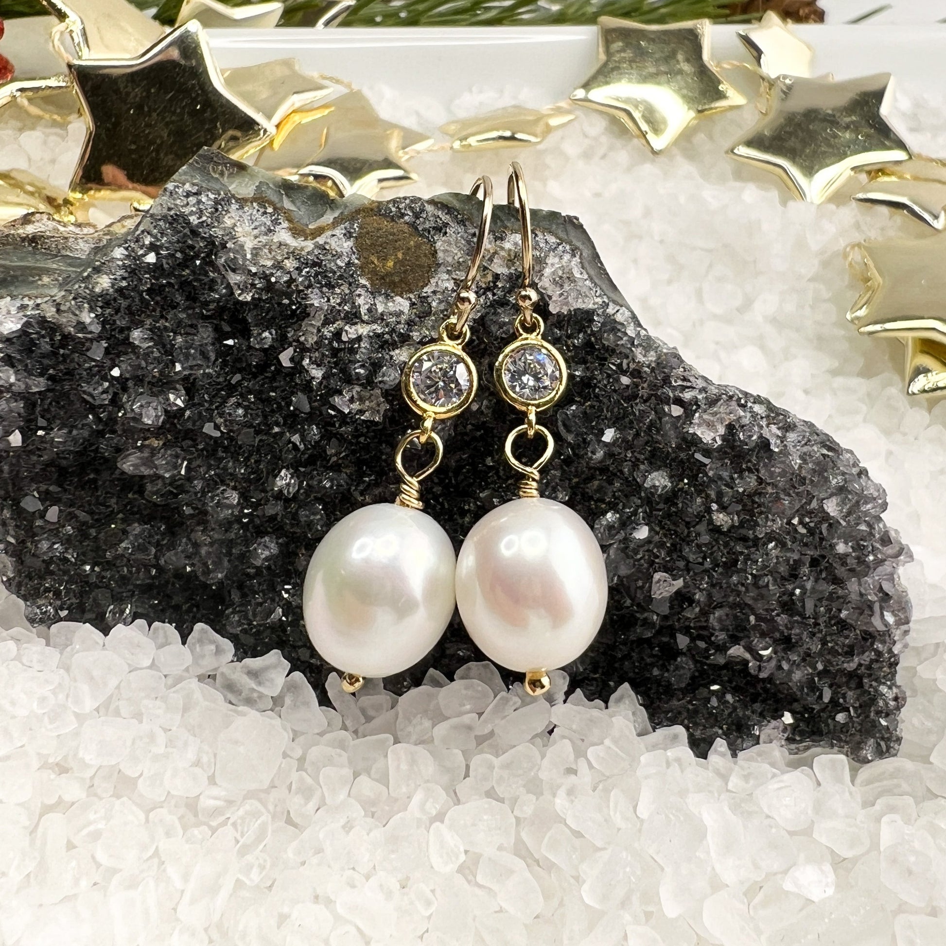 White Edison Pearl Necklace & Earrings