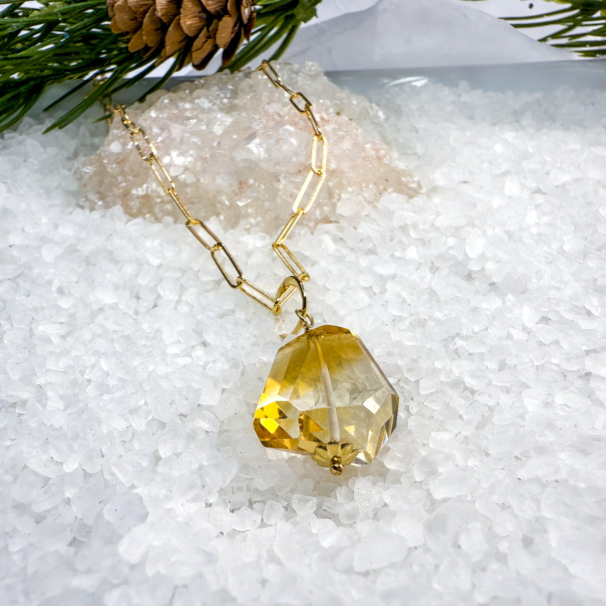 Abstract Cut Citrine Pendant Necklace – Gold Filled
