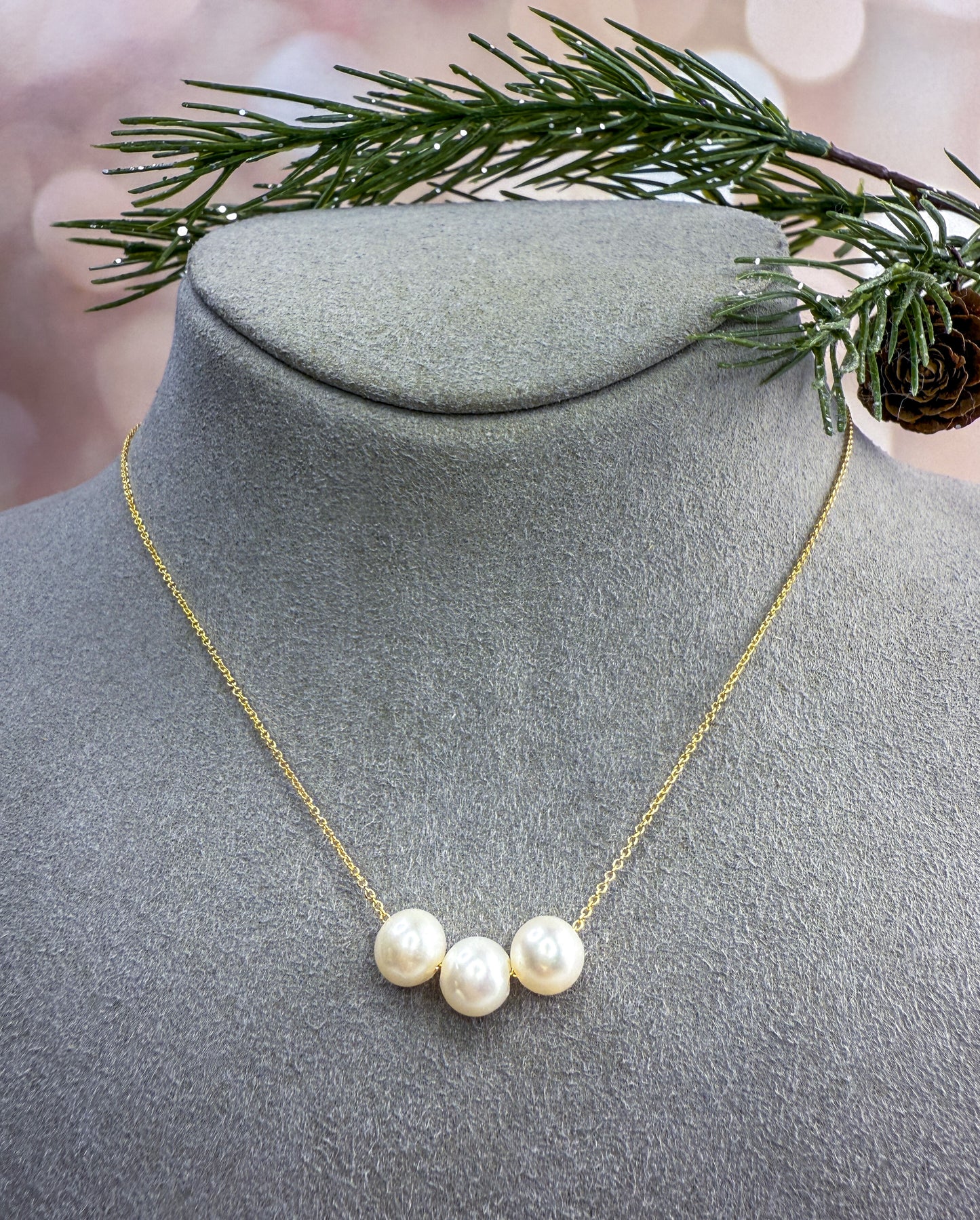 Edison Pearl Floating Trio Necklace