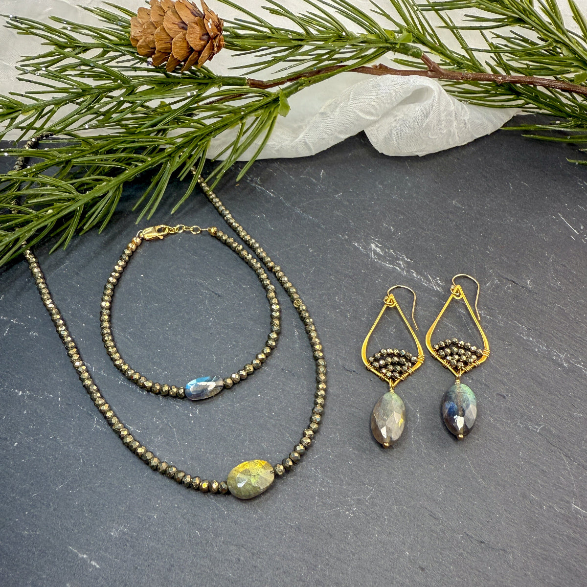 Labradorite & Pyrite Gift Set