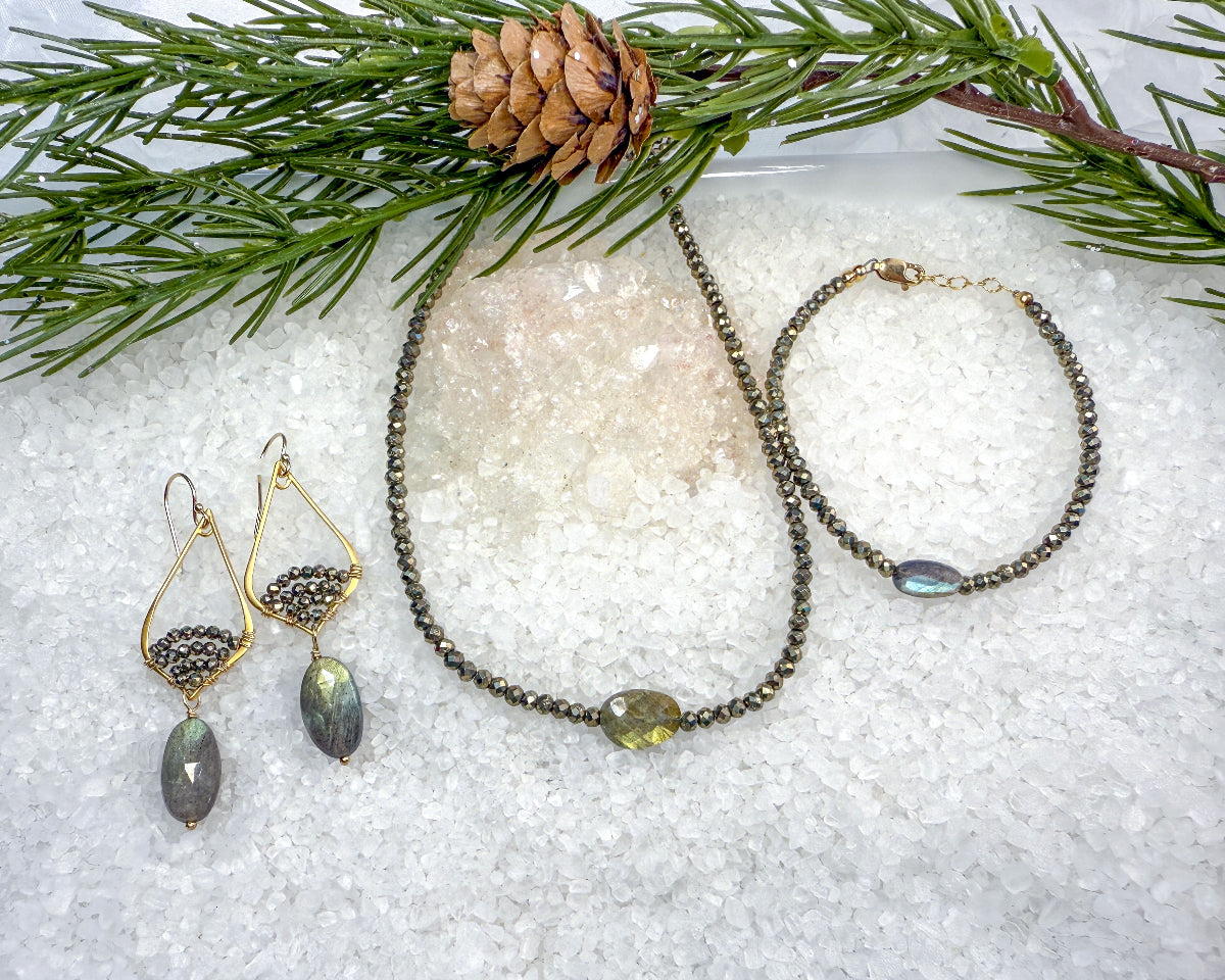 Labradorite & Pyrite Gift Set