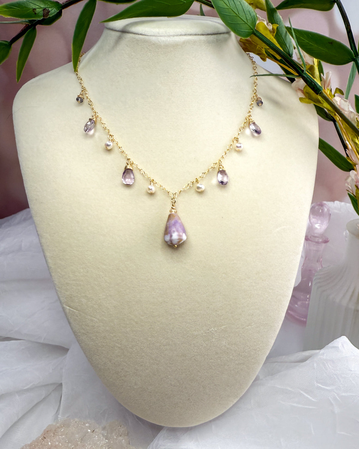 Purple cone shell, amethyst & freshwater pearl necklace