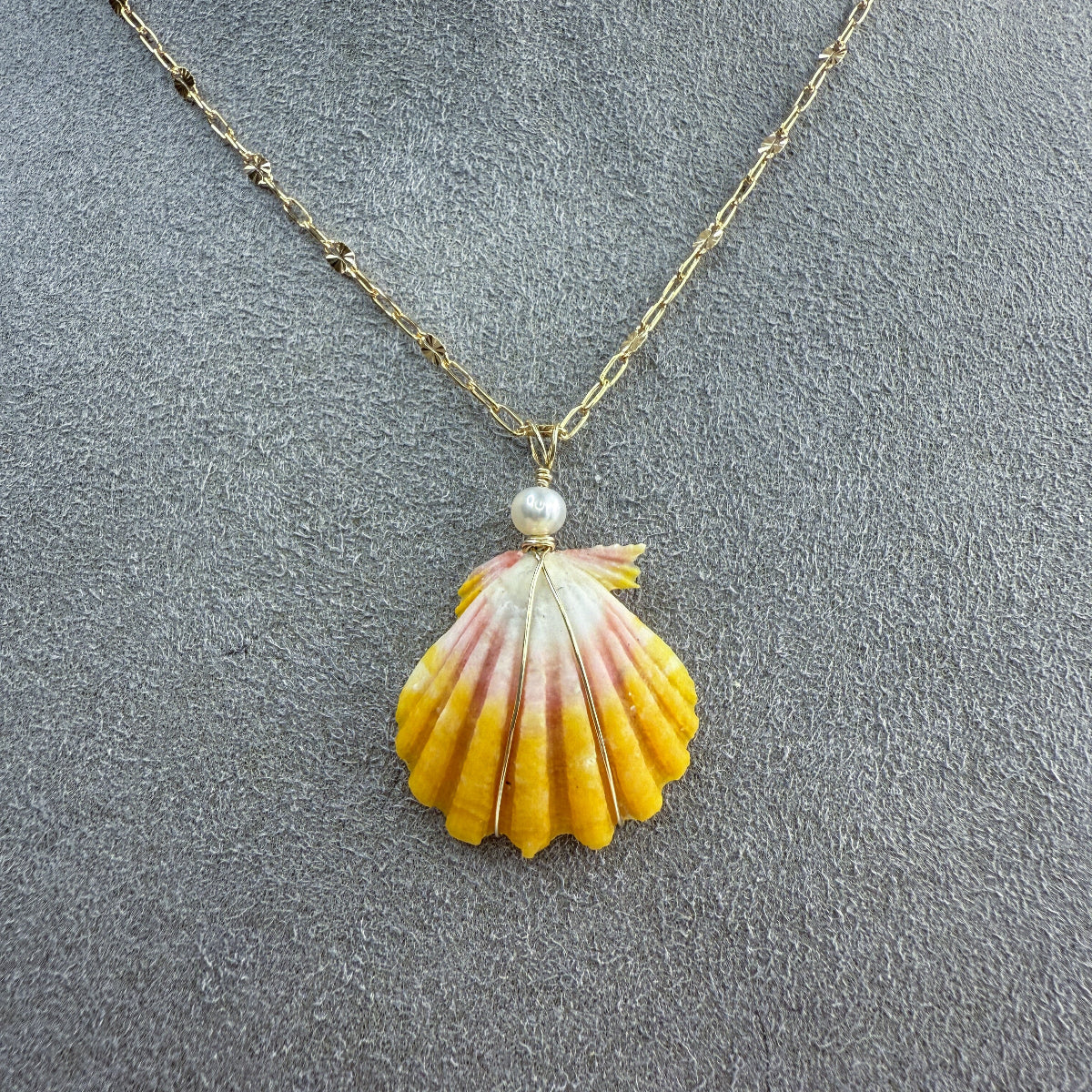 Sunrise Shell Necklace