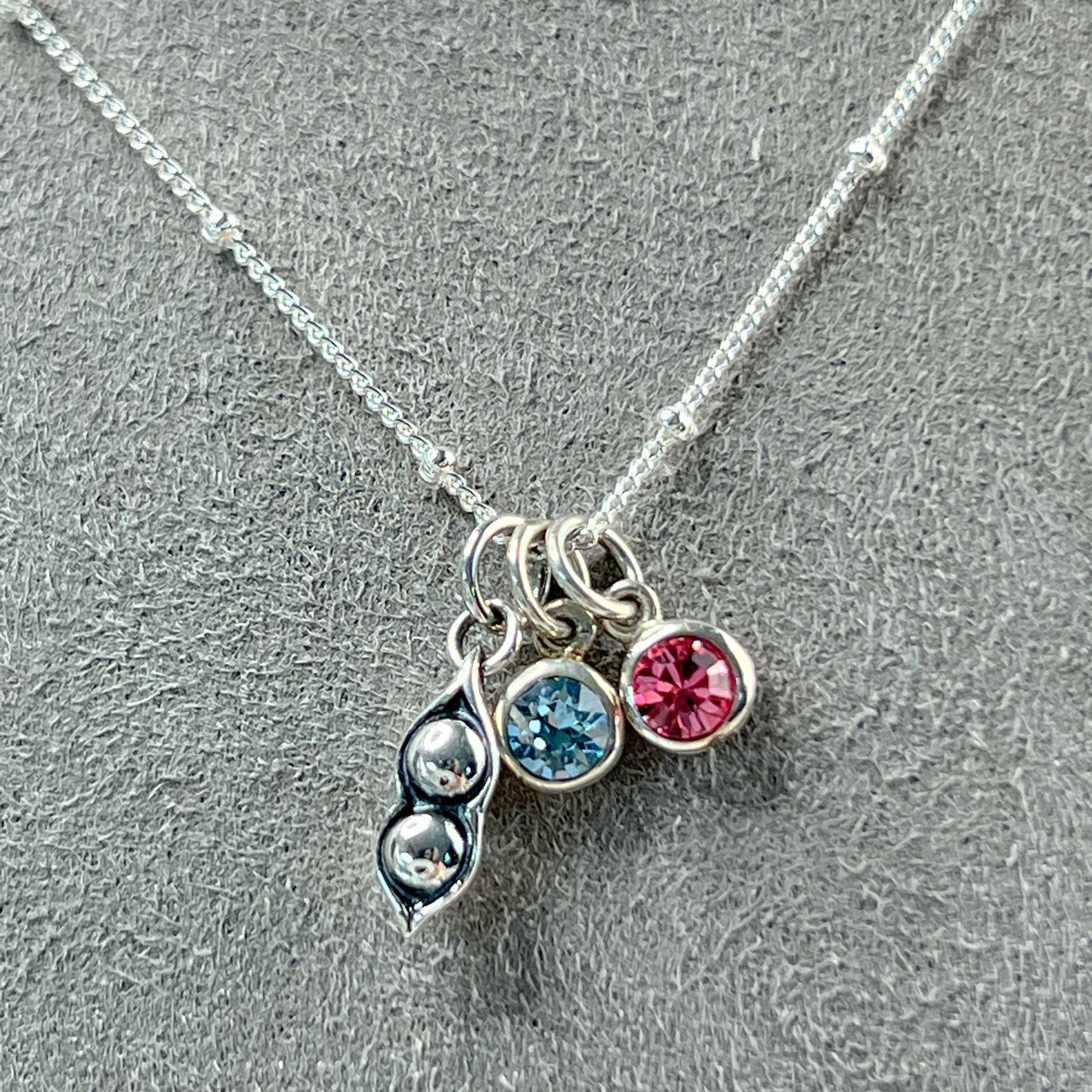 Two Peas in a Pod Necklace for Mom of 2, Mom of Twins