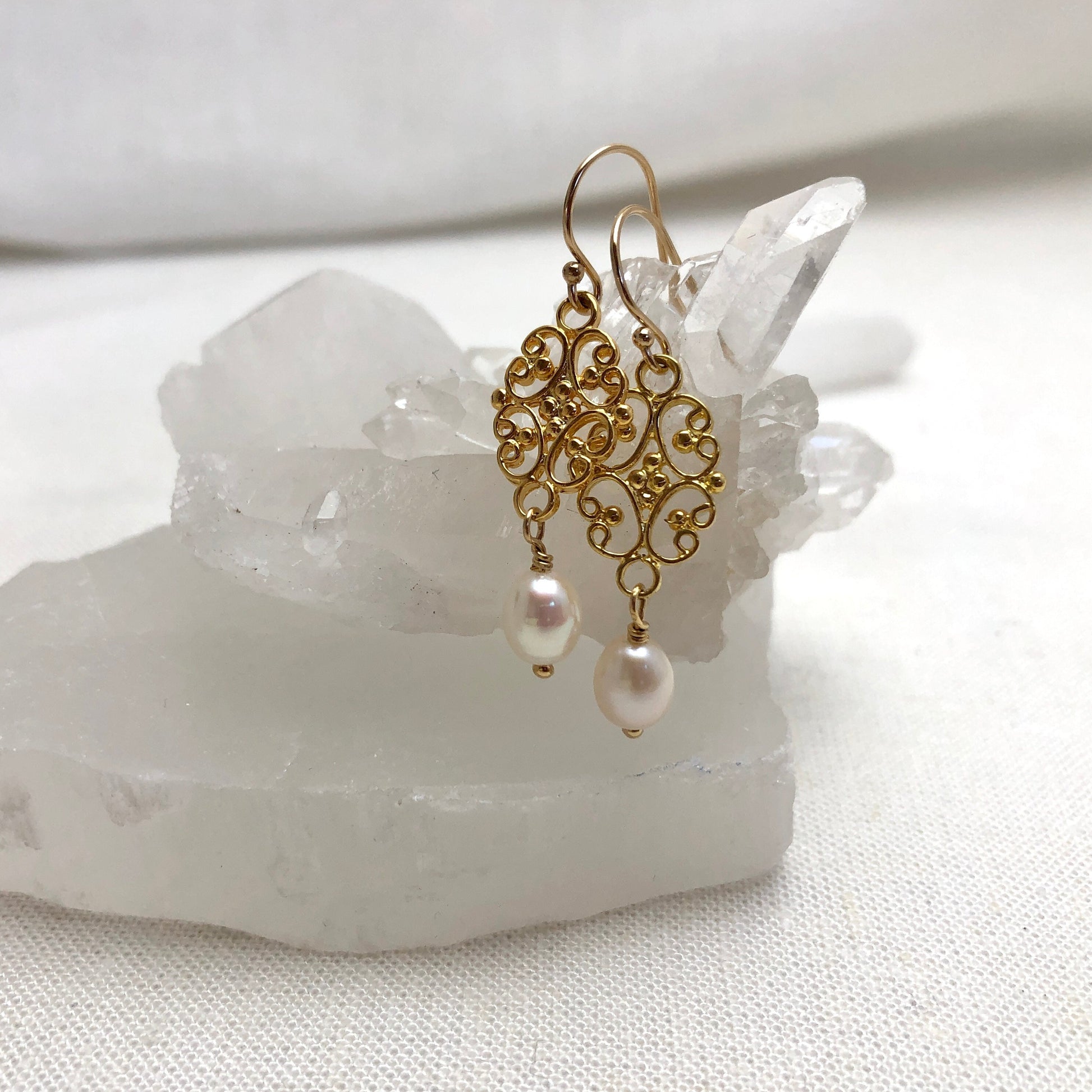 Gold Filigree Necklace & Earring Gift Set