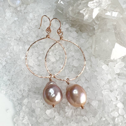 Pink Baroque Pearl & Rose Gold Hoop Earrings
