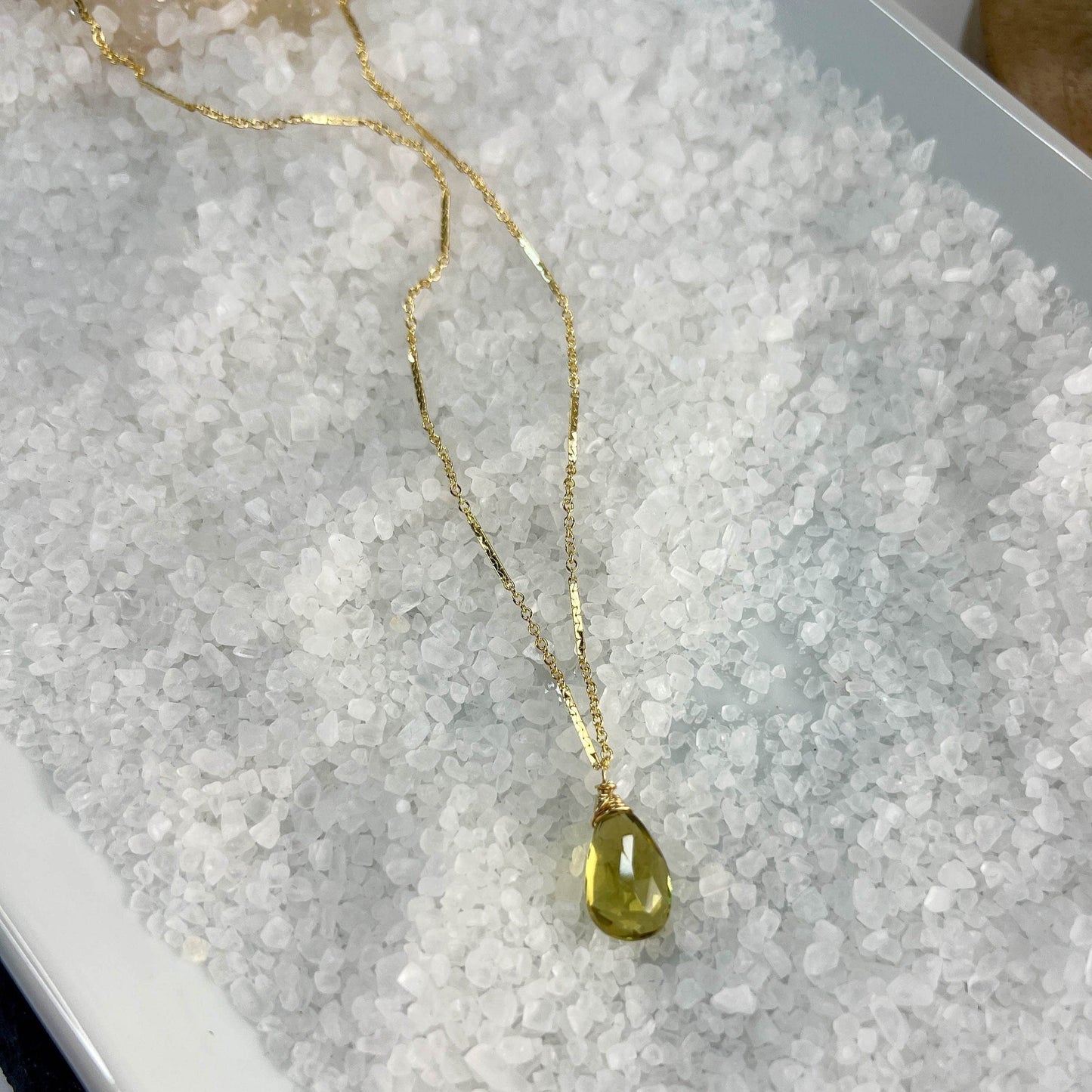 Olive Quartz Long Necklace